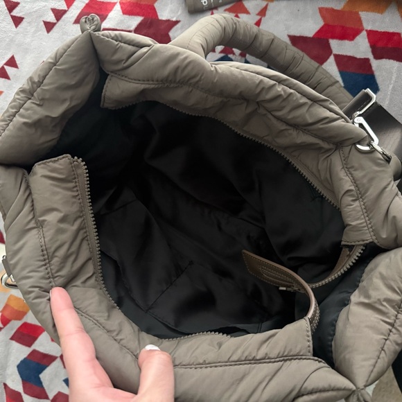 Thirty Years Drift Tote in Clay - Picture 3 of 4